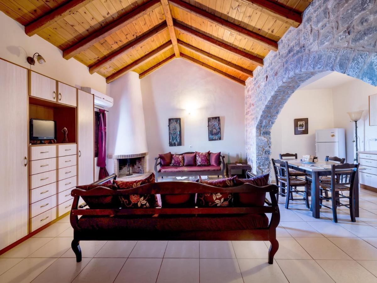 Selana View Apartment Karavostásion Екстериор снимка