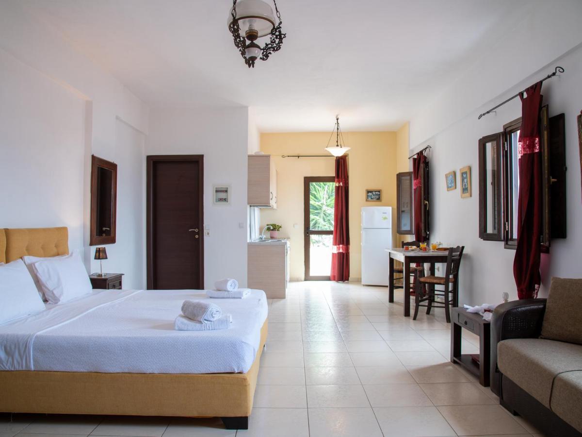 Selana View Apartment Karavostásion Екстериор снимка