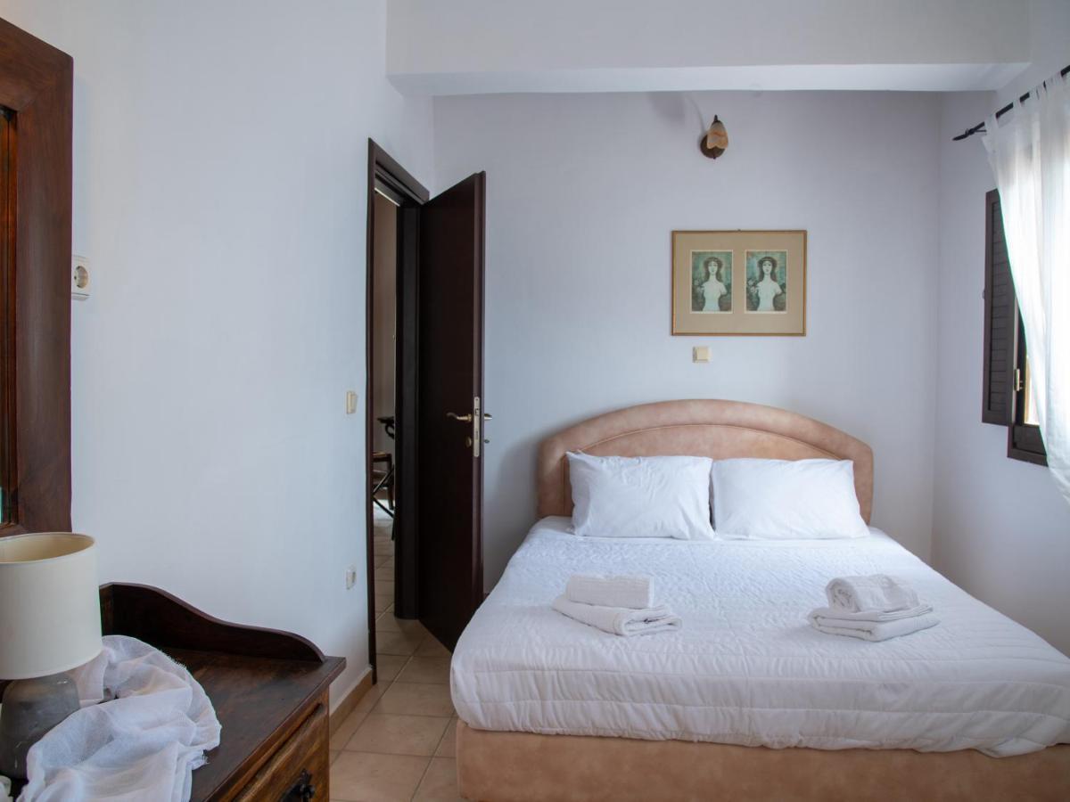 Selana View Apartment Karavostásion Екстериор снимка