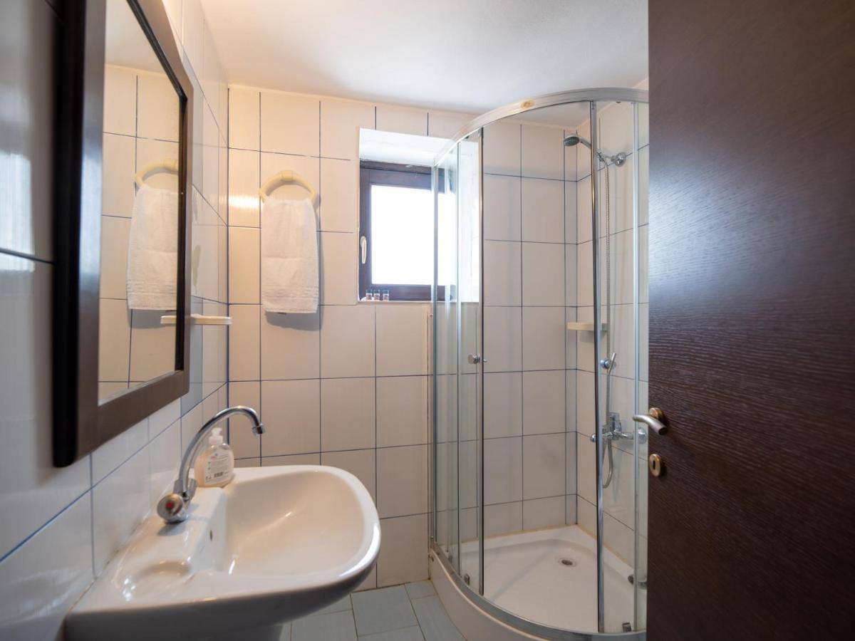 Selana View Apartment Karavostásion Екстериор снимка